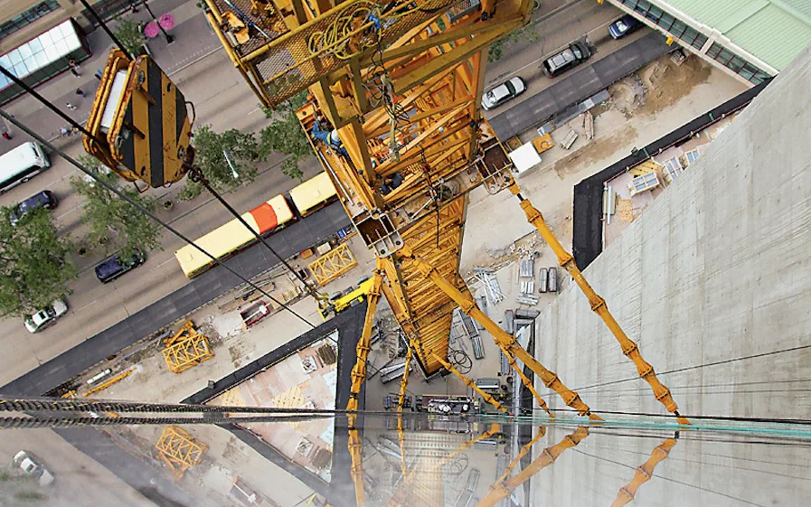 Crane_Evan_Fuller_PCL_Winnipeg_2008