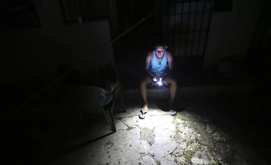 Puerto_rico_hurricane_damage_power.jpg