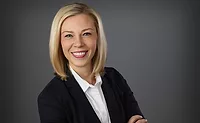 kelly kinzer pic.jpg kelly kinzer pic.jpg