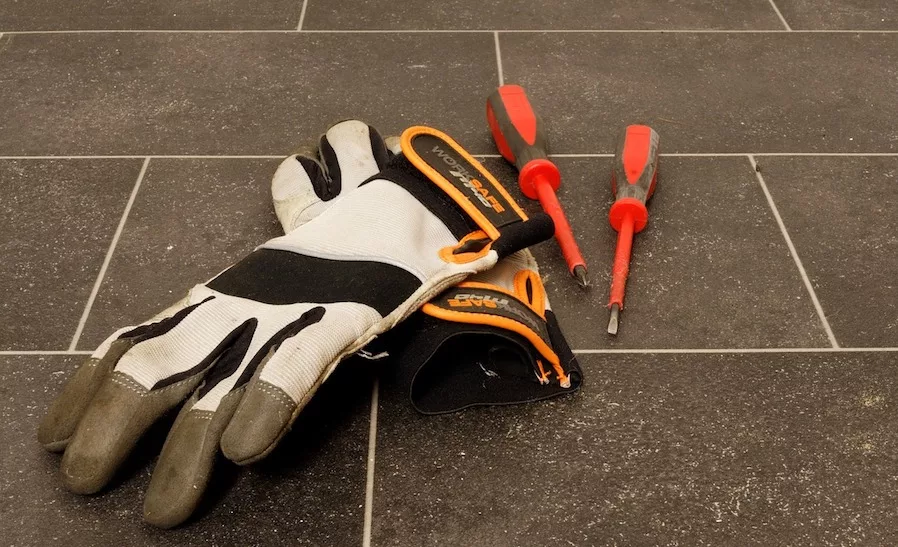 safety_gloves.jpg