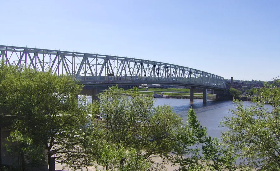 Taylor-Southgate Bridge
