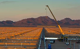 Abengoa_Solana_generating.station_Arizona.jpg