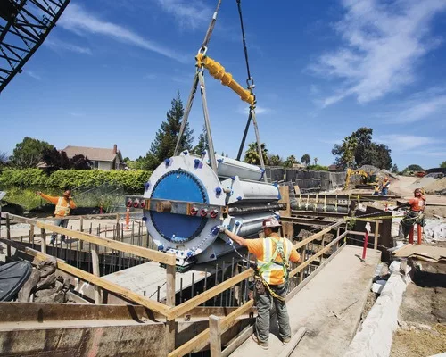 Water Pipeline Designed to Surf Seismic Waves