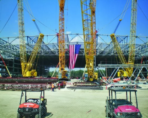 Speed Drives the Work On Boeing 'Dream' Plant