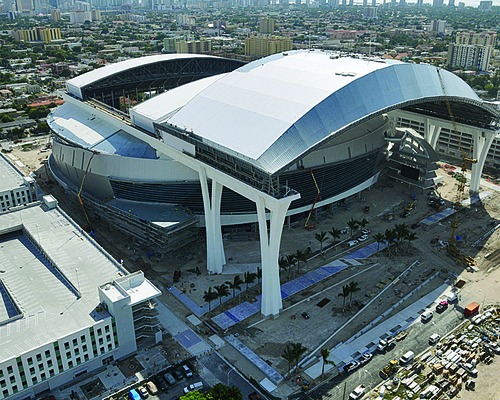 Marlins' Retractable Roof Braces Itself for Storms, 2012-01-09, ENR