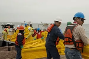 Ship and Oil Barge Collide in Houston Ship Channel, Spilling 168,000 Gal of Oil Into Texas Waters