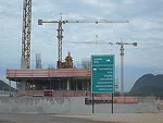 Rio Workers Split Up To Tackle Olympic Village