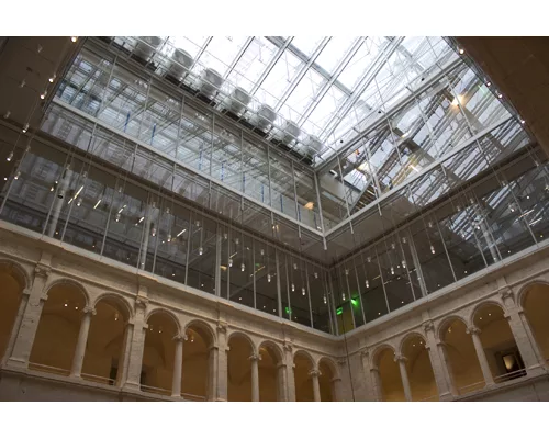 'Extreme' Attention to Artwork on Harvard Museum Project