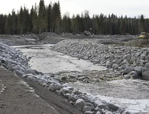 British Columbia Planning Major Mining Operations, Despite Mount Polley Tailings Pond Blowout