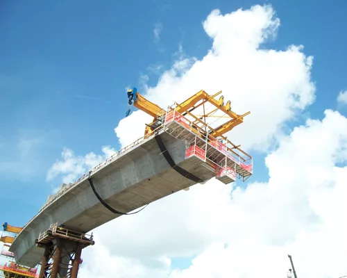 Low on Gas Taxes, Florida Accelerates Contractor Financing