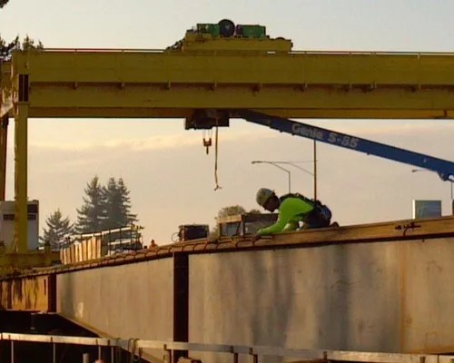 Oregon Tries Top-Down Construction on Bridge