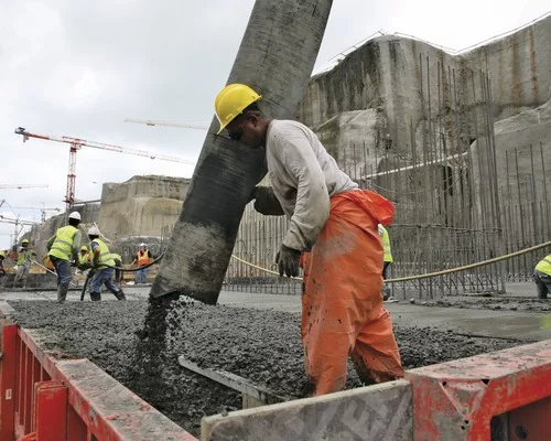 Dramatic Digs Mark Panama Canal Expansion Progress
