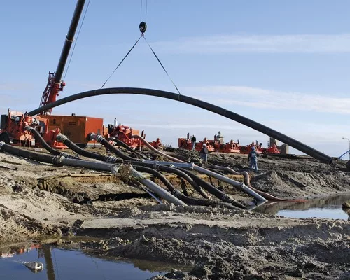 Israel Builds Airport in Desert