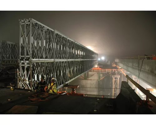 Speed Slide: Replacement for Collapsed Washington State Span Moves Into Place