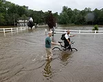 For a Downgraded Storm, Irene Leaves Her Mark on East Coast Infrastructure