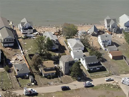 For a Downgraded Storm, Irene Leaves Her Mark on East Coast Infrastructure