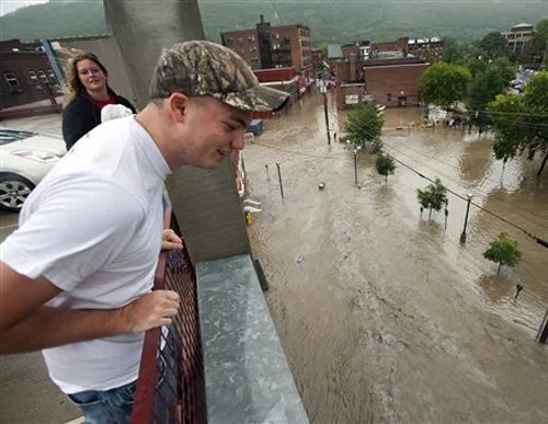 For a Downgraded Storm, Irene Leaves Her Mark on East Coast Infrastructure