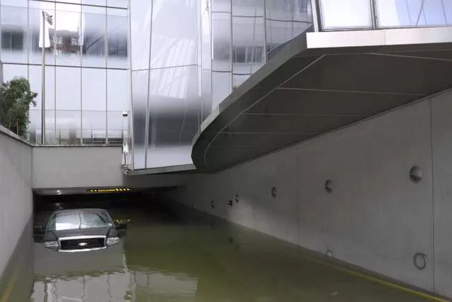 Hurricane Sandy's Havoc on New York City Architecture