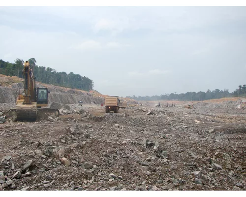 Massive Belo Monte Dam Rises in Amazonia