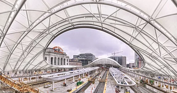 Close Call: ENR 2013 Photo Contest Runners-Up