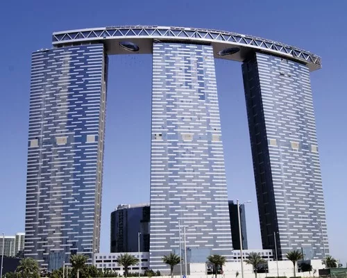 Global Best Retail, Mixed-Use Project: Shams Abu Dhabi Gateway Towers 