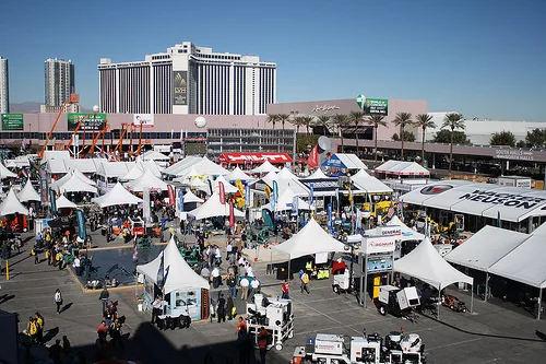Crowds Pour Into World of Concrete 2013