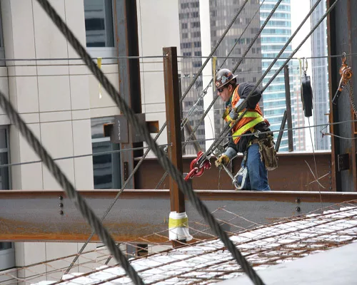 Hospital Owner�s Digital Mandate Gives Builders A Dose of Reality