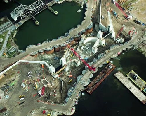 Creative Use of Laser Scanning Lets Contractor Speed Flood Gate Complex Construction in New Orleans