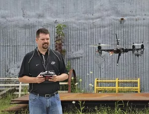 Awaiting U.S. Regulation, Some Drone User Stay Abroad