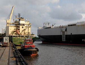 City docks connect directly to rail at the Port of Houston, which recently authorized a program to distribute nearly $3 million in Diesel Emission Reduction Act funds.
