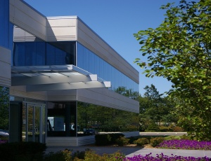 The Riverwoods Corporate Center