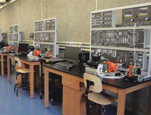 A separation was created by Architects Landow and Landow between the school’s existing testing space and the new electronics laboratory so as to allow for desk space with electronics equipment and computer hook-ups at each station.