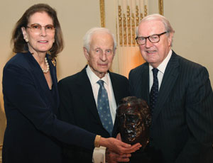 A celebratory dinner directly benefitting the Franklin D. Roosevelt Four Freedoms Park, designed by renowned architect, Louis I. Kahn was recently help at The Plaza Hotel in Manhattan in which District Attorney Robert M. Morgenthau was honored with the prestigious Franklin Delano Roosevelt Distinguished Public Service Award.