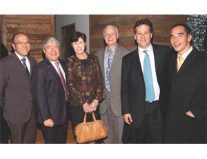 Carl Hum, Brooklyn Chamber of Commerce, Marty Markowitz, Brooklyn Borough President, Veronica W. Hackett, The Clarrett Group, Mike Weiss, MetroTech BID, Eric Deutsch, The Clarrett Group and Joe Chan, Downtown Brooklyn Alliance.