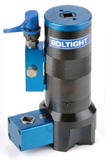 Wind Turbine Bolt Tensioner: For Tight Spaces