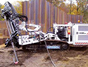Foundation Drill Rig: Articulated