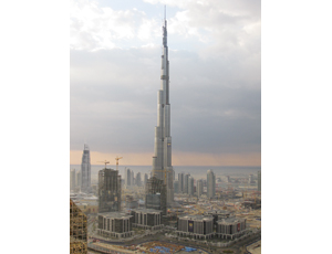 Top of 800-Meter Burj Dubai Up Close, Inside and Out