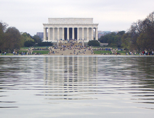 Plan includes $30.5 million for repairs to the Lincoln Memorial reflecting pool.