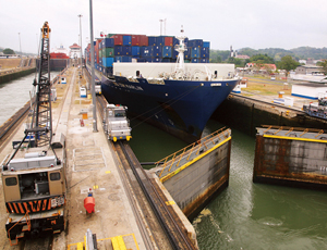 Panama Canal, Contract
