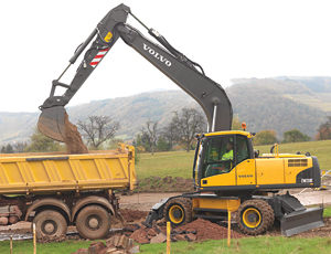 Wheeled Excavator: Heavy Duty and Road Ready