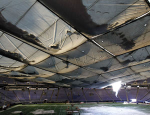 Weight of Snow Deflates Fabric Roof Of Minneapolis Metrodome